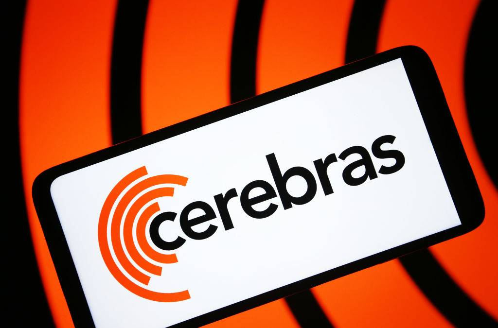 Cerebras Stock Plunges After Earnings, CEO Clarifies Margin Outlook