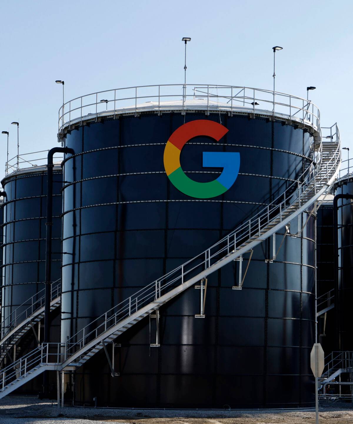 Google's AI Buildout Drives 37% Rise in Electricity Use
