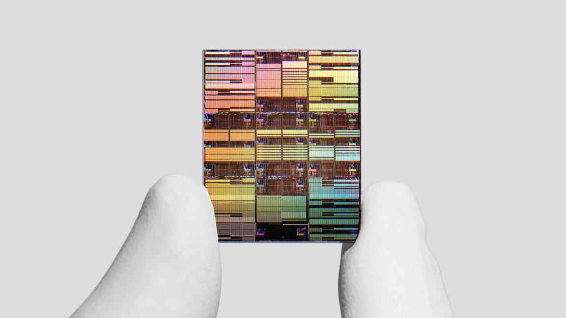 IBM claims world's first sub-1 nanometer chip technology