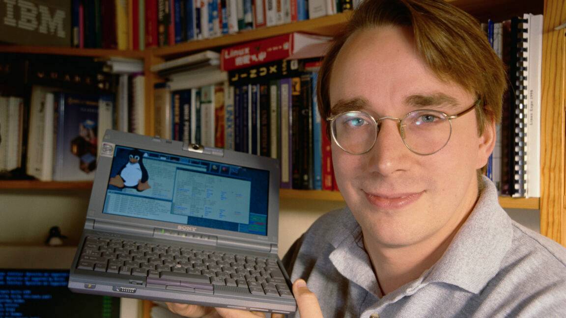 Linus Torvalds Defends AI in Linux Kernel Development