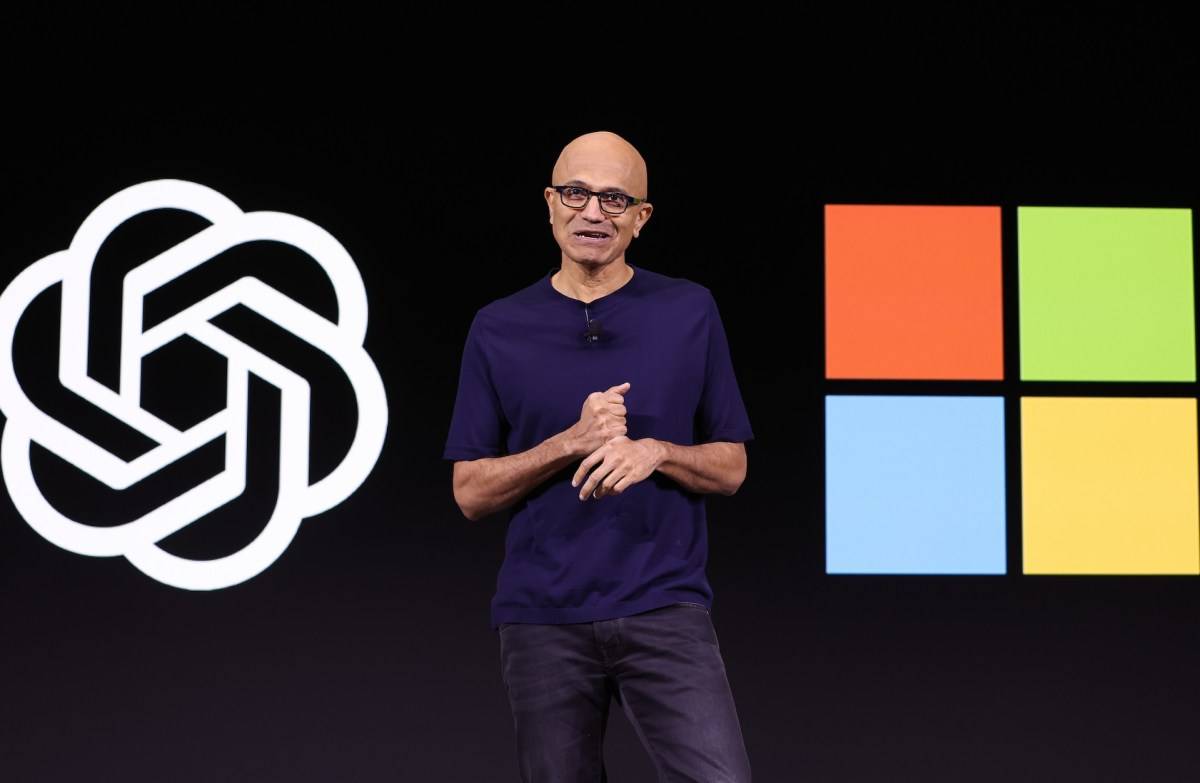 Microsoft Gains $3.2B from Anthropic Investment, OpenAI Mixed