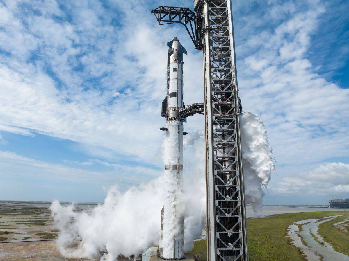 SpaceX Shares Fall Below $135 IPO Price Ahead of Starship Launch
